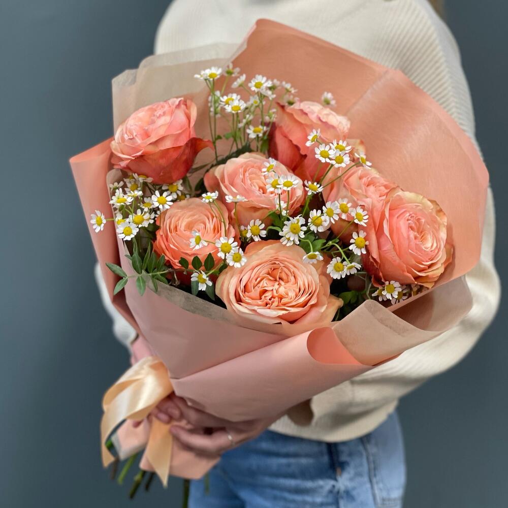 Букет с белой матрикарией 