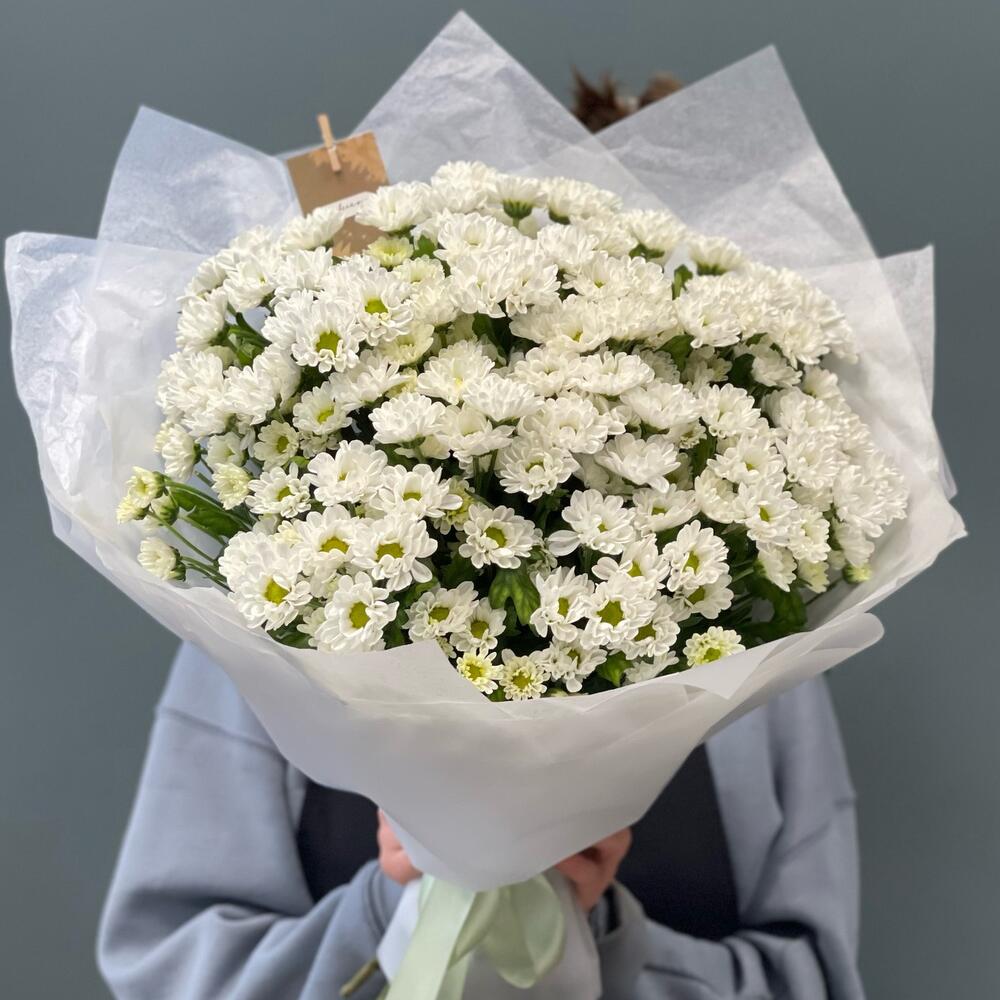 Букет из белых хризантем 